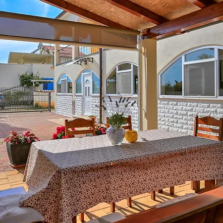 Apartamento Teuta_commodious At The Vodnjan